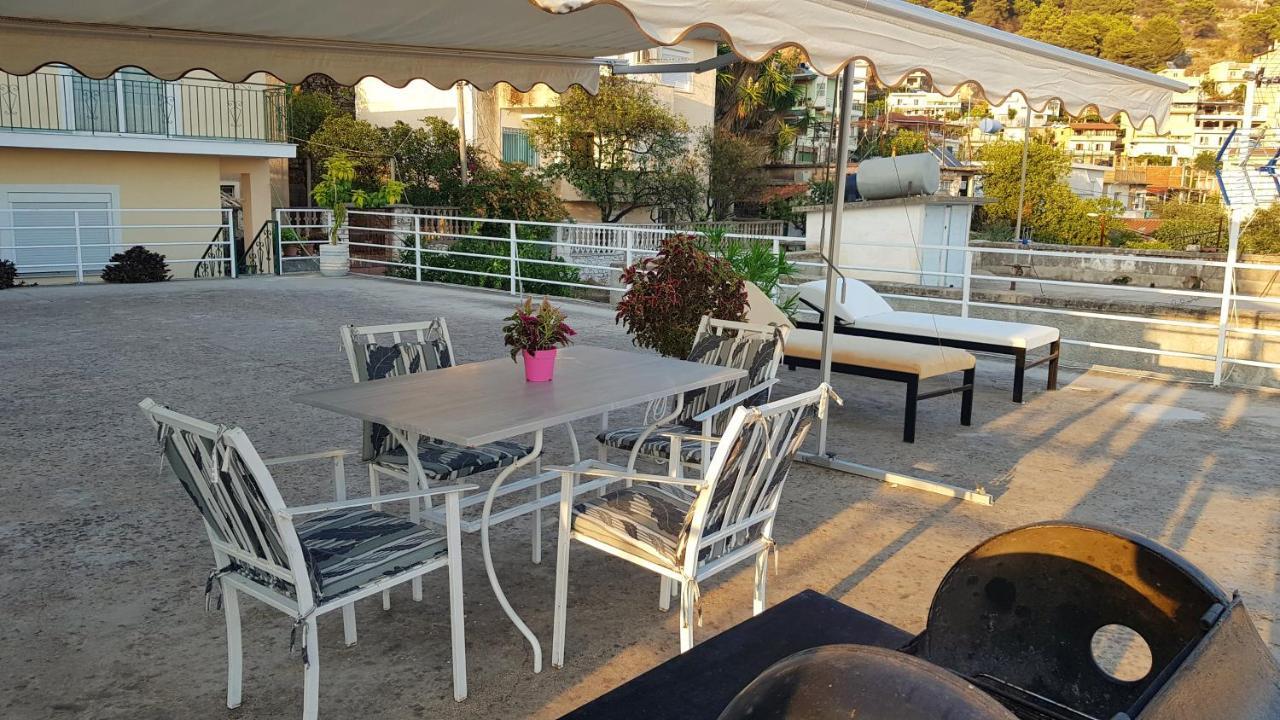 Joen Apartments Sarande Bagian luar foto