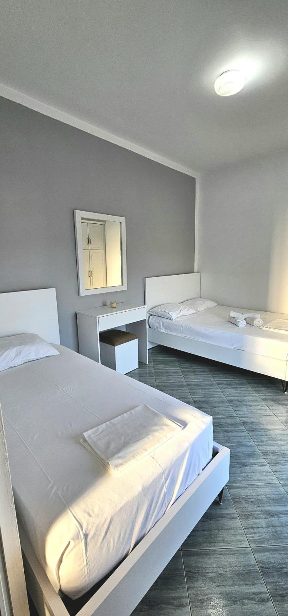 Joen Apartments Sarande Bagian luar foto