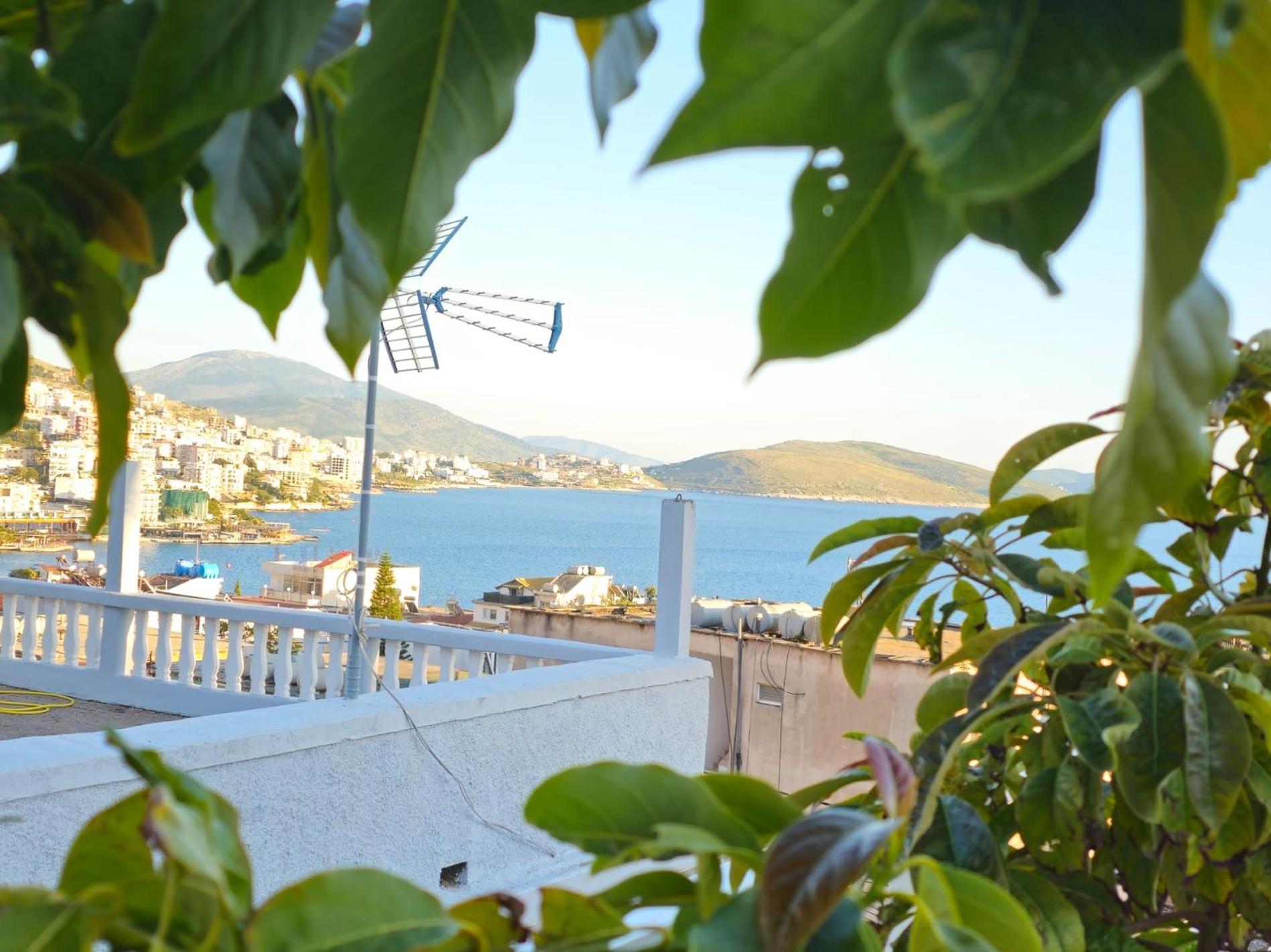 Joen Apartments Sarande Bagian luar foto